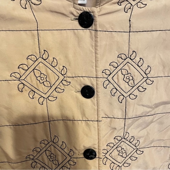 Vintage Christina Hope Silk Quilted Jacket Embroidered Detail Size Medium Button - Picture 3 of 6